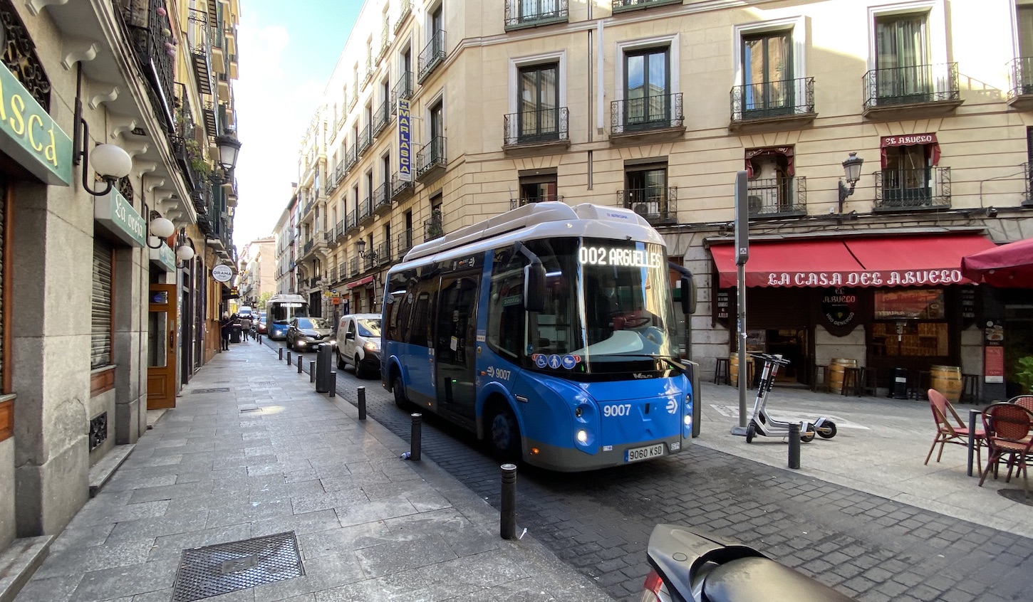 Minibus electrico por Madrid