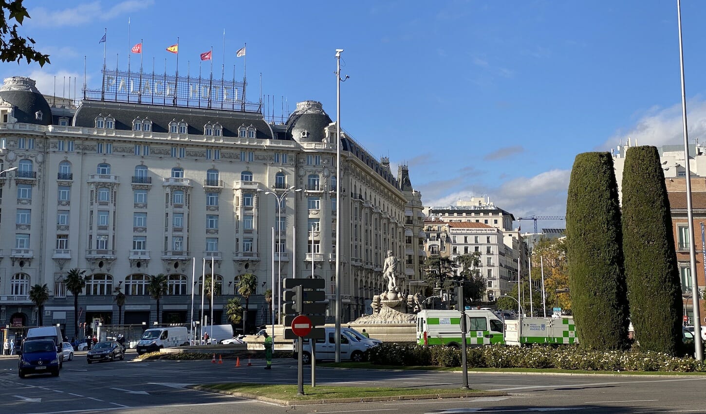 Plaza-Neptuno-Madrid