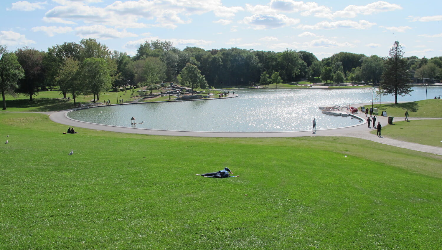 Vista del Lago de los Castores en Mount Royal Montreal