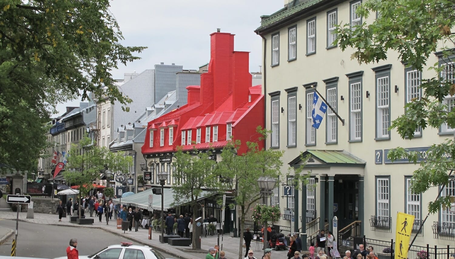 Centro de información turística en Rue Sainte Anne de Quebec Canada